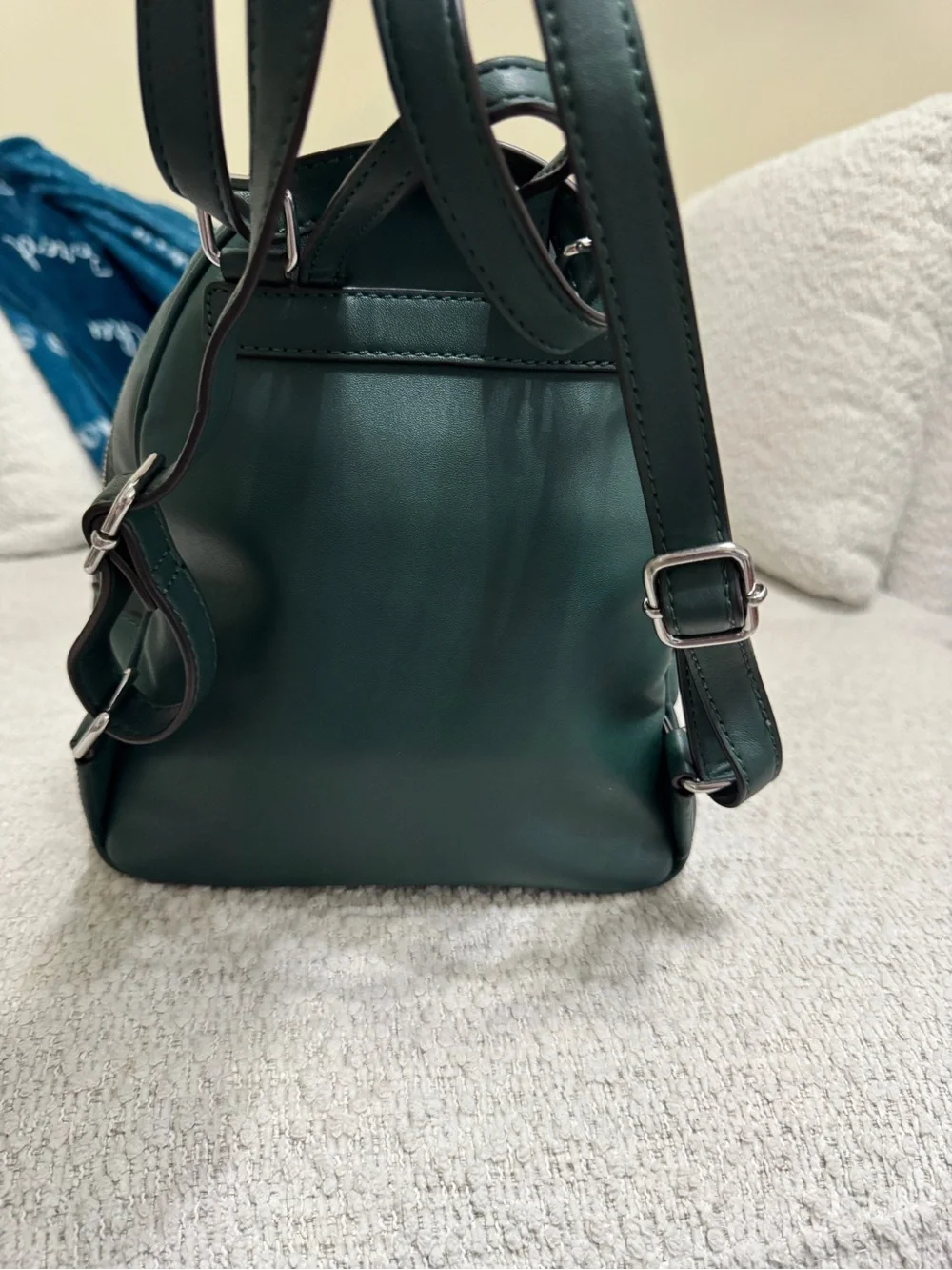 Guess forest emerald